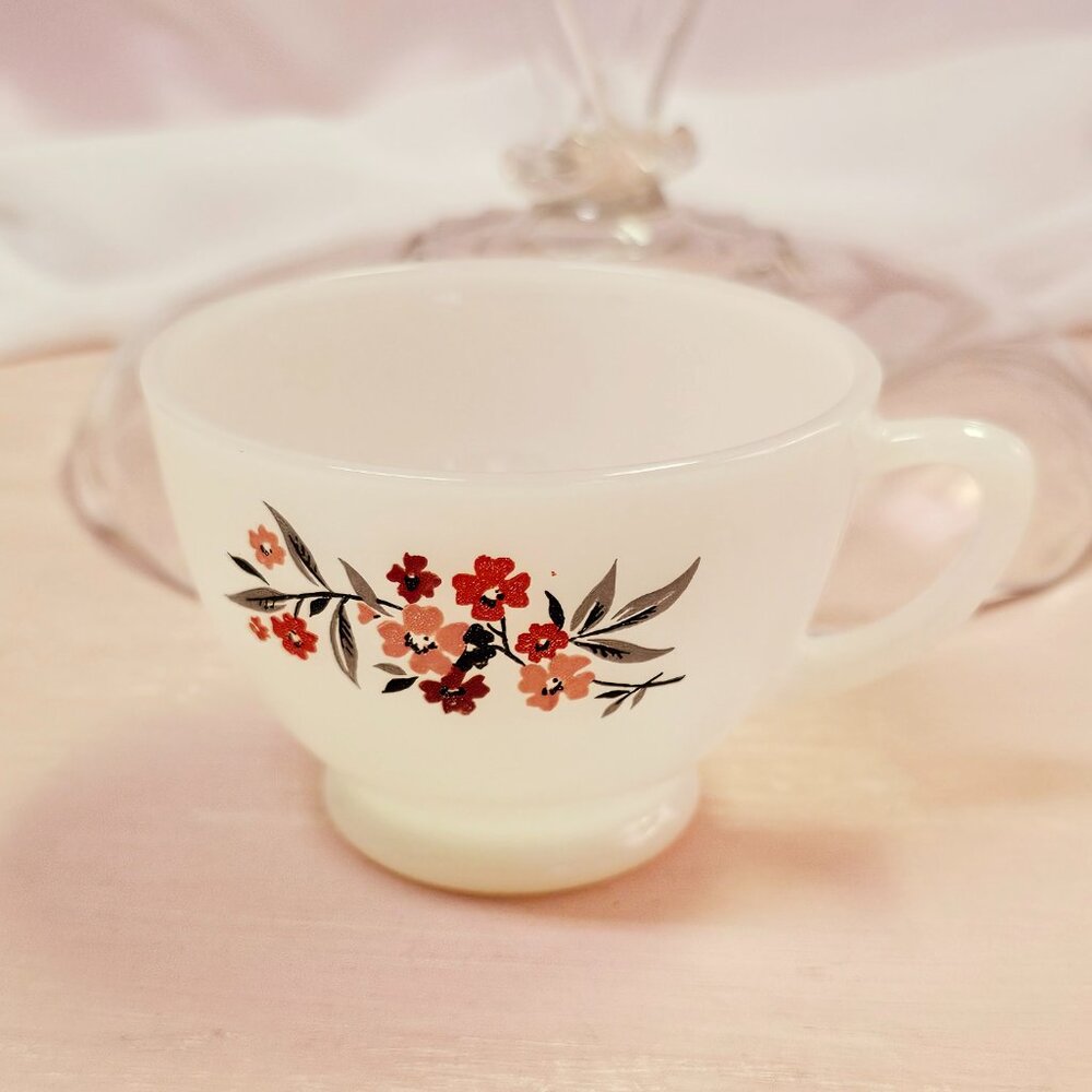 Fire King Primrose SINGLE Milk Glass Cup, Pink & Red Flowers, Vintage 1960-62